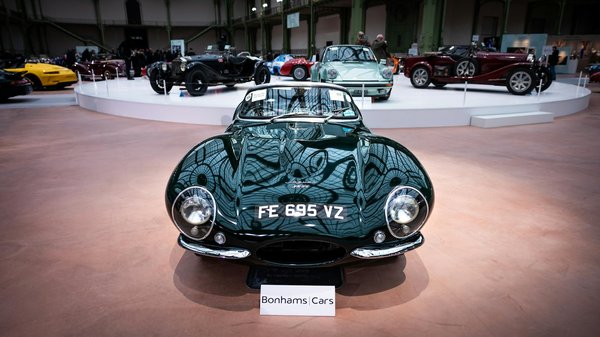 Maximisez l'impact de votre camion avec un covering créatif !